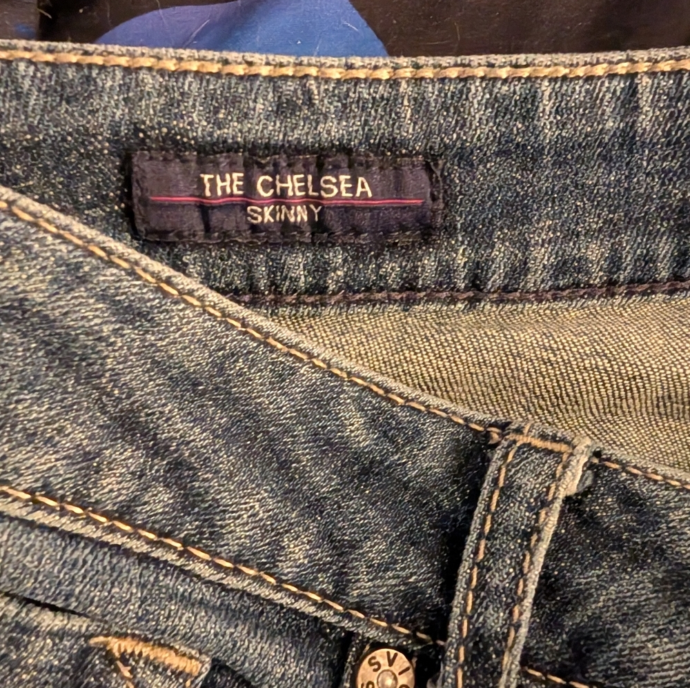 Vigoss Women's Dark Wash Jeans - Picture 5 of 6